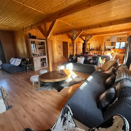 L'aigle Bleu Chalé Uvernet